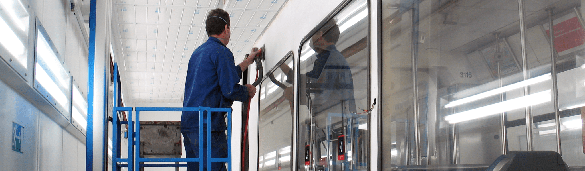 WallMan Personnel Hoists